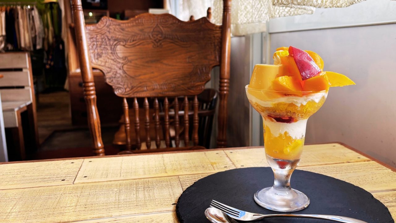 ★オリバーズカフェ １人で奄美のカフェ巡り！パフェを堪能！レビュー メニュー 駐車場 奄美大島旅行 テイクアウト 焼き菓子 写真 鹿児島旅行 鹿児島県