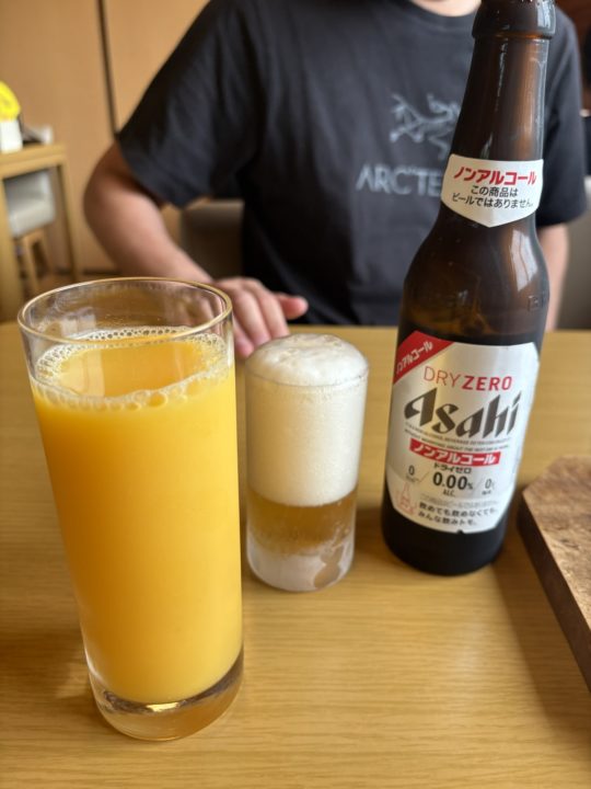 ★奄美大島旅行記 1日目 「けいはんひさ倉でランチ!「名物料理の鶏飯と、鳥刺し」をいただきました! 食事 プラン ご飯 オススメ とり刺し とりさし メニュー 写真 営業時間 待ち時間