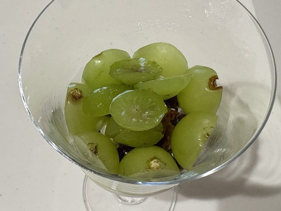★「シャインマスカットとナガノパープルのパフェ」の作り方 レシピ 食べた感想
