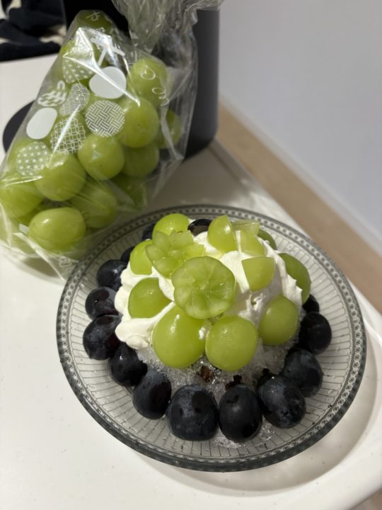 ★「シャインマスカットとナガノパープルのかき氷」の作り方 レシピ 食べた感想