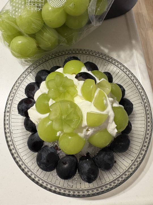 ★「シャインマスカットとナガノパープルのかき氷」の作り方 レシピ 食べた感想