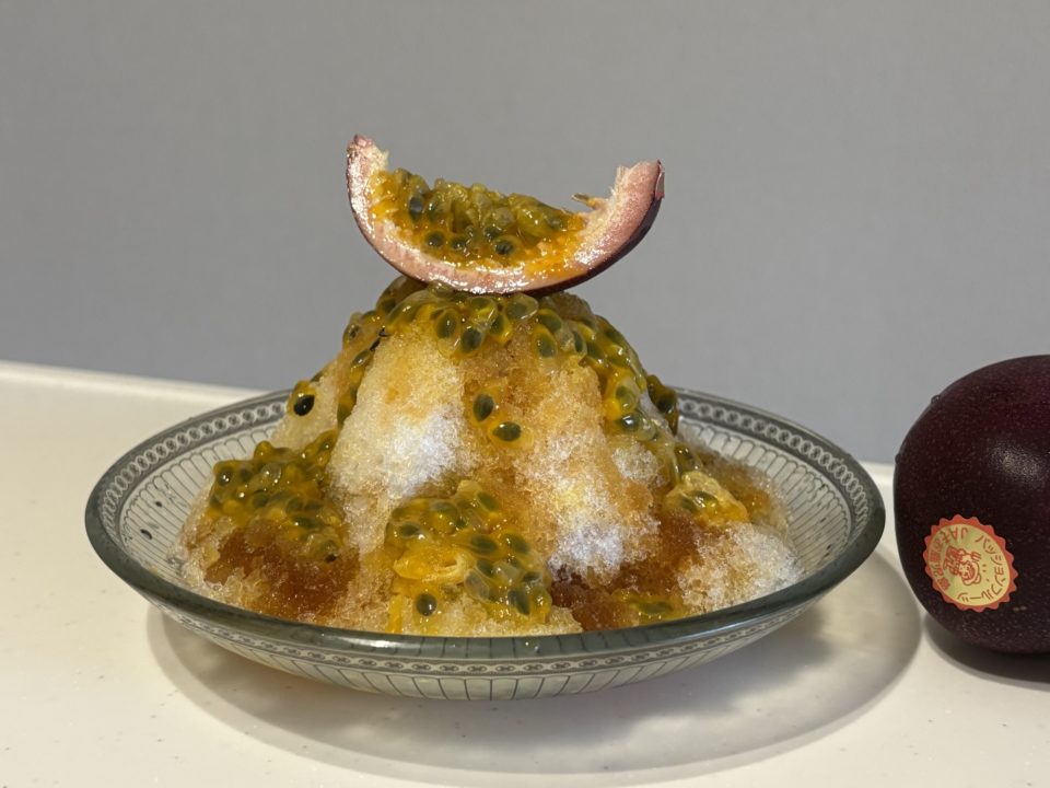 ★「パッションフルーツのかき氷」の作り方 レシピ 食べた感想 紅茶シロップ