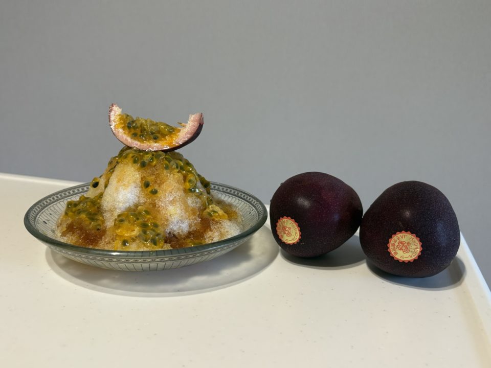 ★「パッションフルーツのかき氷」の作り方 レシピ 食べた感想 紅茶シロップ
