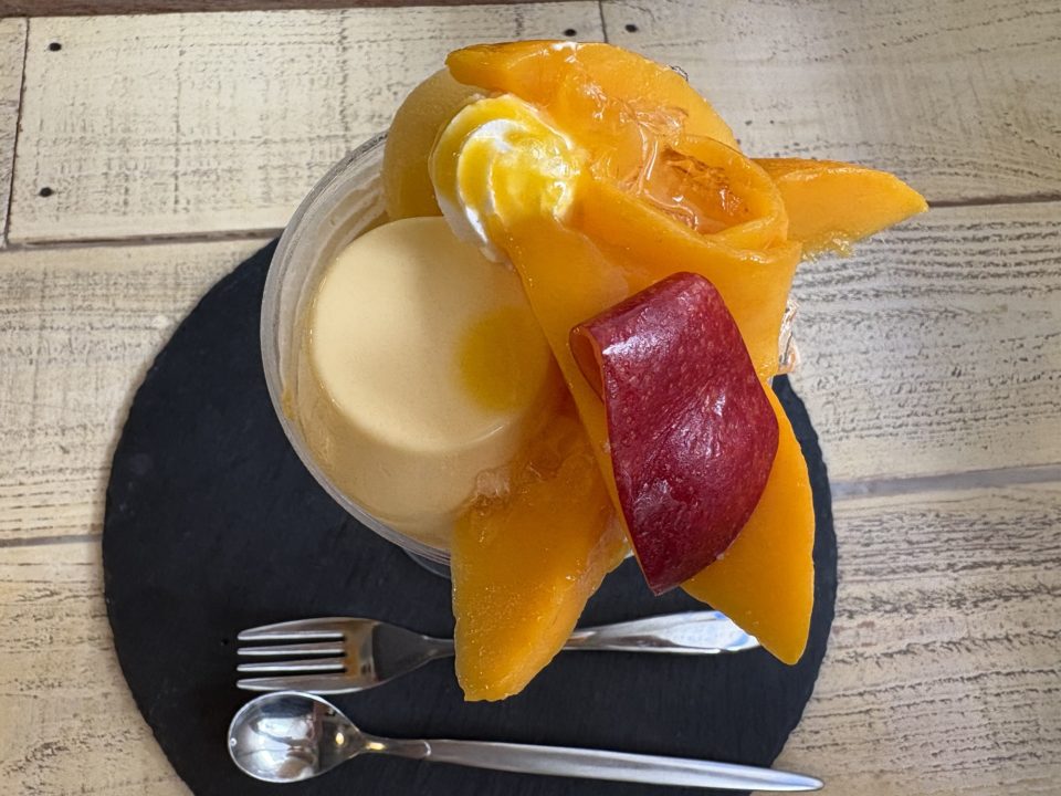 ★オリバーズカフェ １人で奄美のカフェ巡り！パフェを堪能！レビュー メニュー 駐車場 奄美大島旅行 テイクアウト 焼き菓子 写真 鹿児島旅行 鹿児島県