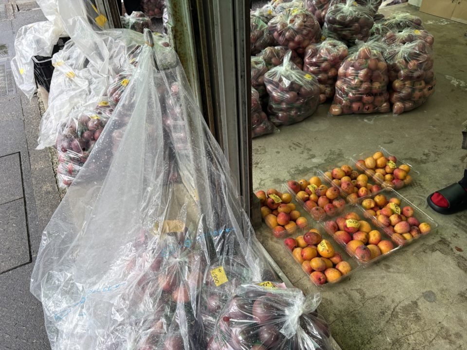 ★本当は教えたくない、お土産オススメ店「奥商店」レビュー 奄美市 写真 マンゴー パッションフルーツ オススメ時間帯 奄美大島旅行 観光名所 鹿児島旅行 鹿児島県 