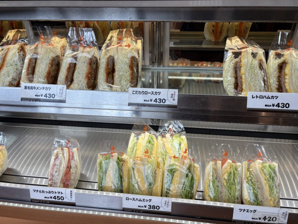 「サンドイッチカフェ奄美」ボリュームたっぷりで大満足！ポテトセットも美味！ レビュー 写真 メニュー 