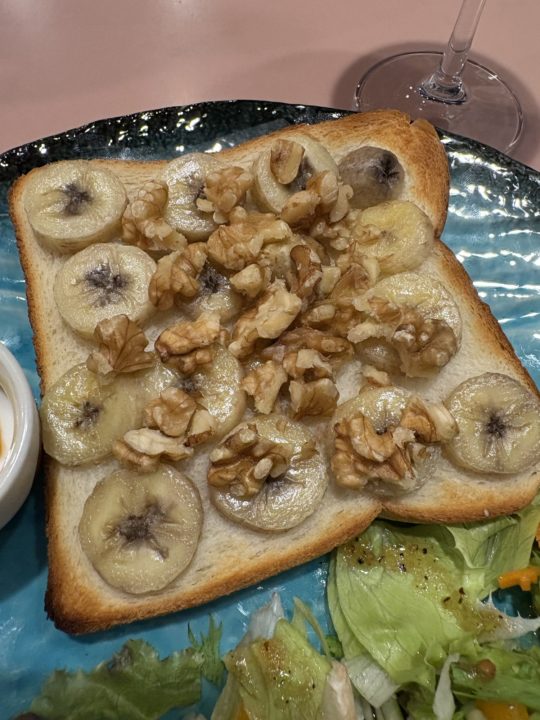 ★「ベアードコーヒー（beard coffee）」また行きたいカフェのモーニング＆ベアードボール 蜂蜜のこだわり、コーヒーもおいしい！ 奄美大島旅行 カフェ 写真 鹿児島旅行 鹿児島県