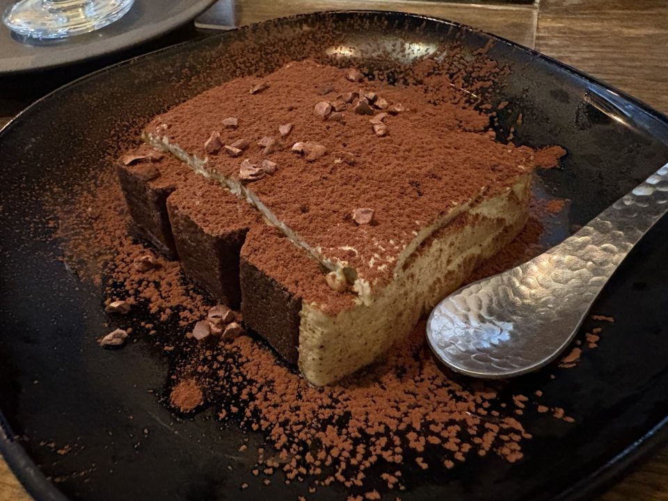 ★「SPICE MAFIA（スパイスマフィア）奄美」スパイスカレーもスイーツも、１度で大ファンになったお店 奄美大島 古仁屋