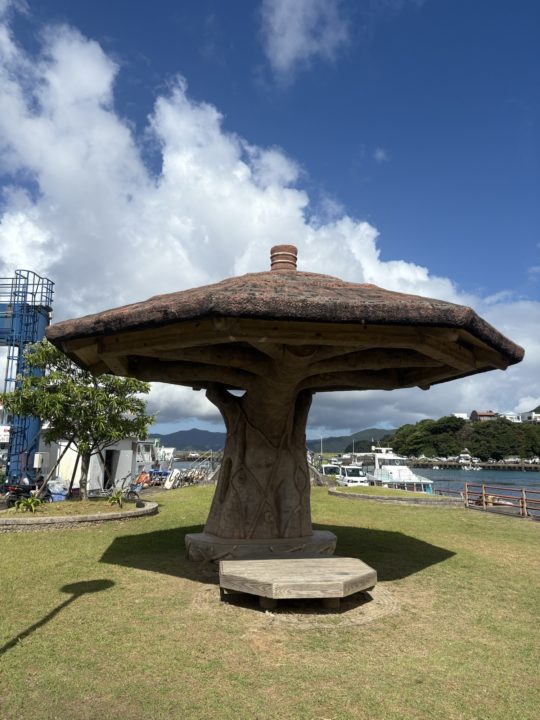 ★クロマグロ養殖日本一のまち 奄美大島 瀬戸内町 のオブジェ 隣の「せとうち海の駅」ではクロマグロ丼も食べられるそうです 駐車場・トイレ情報も！