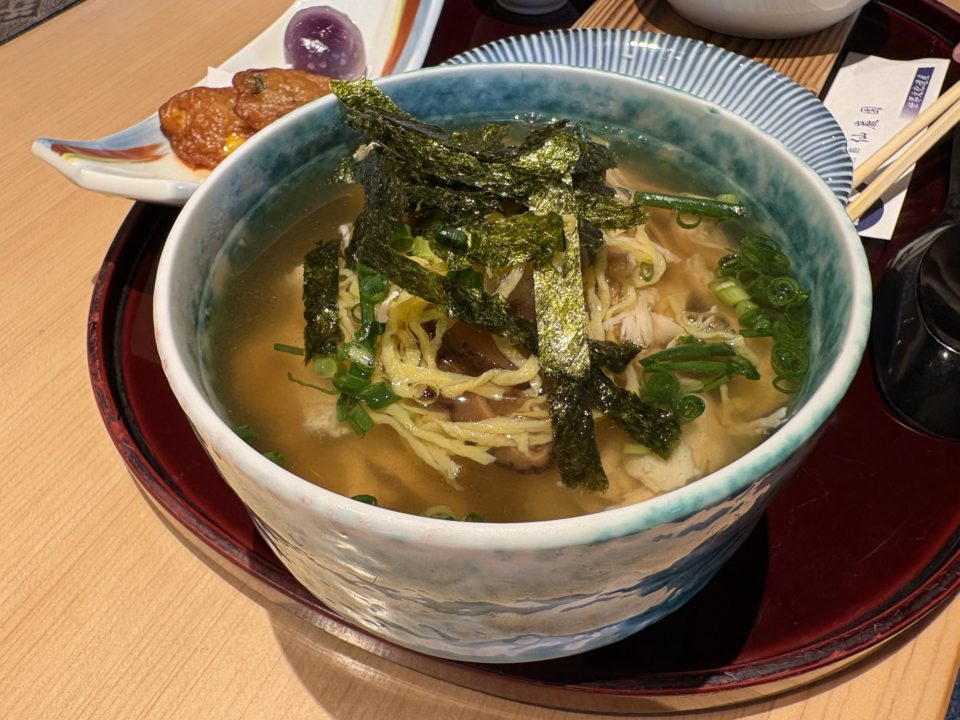★仙厳園茶寮「名勝 仙厳園内にあるカフェレストラン」写真付きレビュー@鹿児島旅行 鶏飯 白くま かき氷 さりょくま