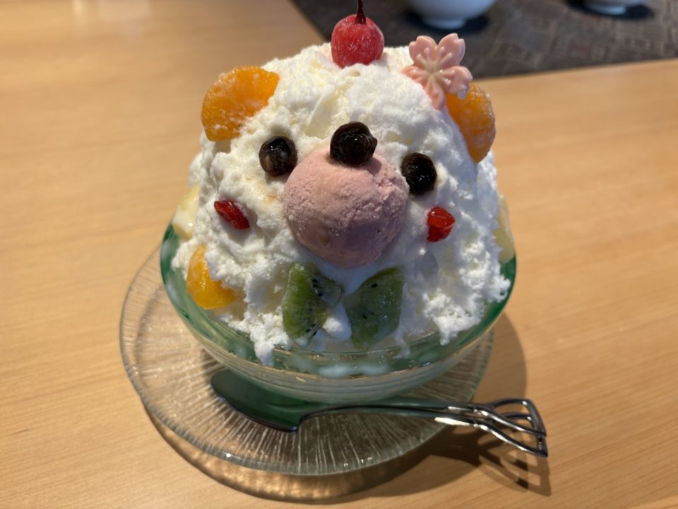 ★仙厳園茶寮「名勝 仙厳園内にあるカフェレストラン」写真付きレビュー@鹿児島旅行 鶏飯 白くま かき氷 さりょくま