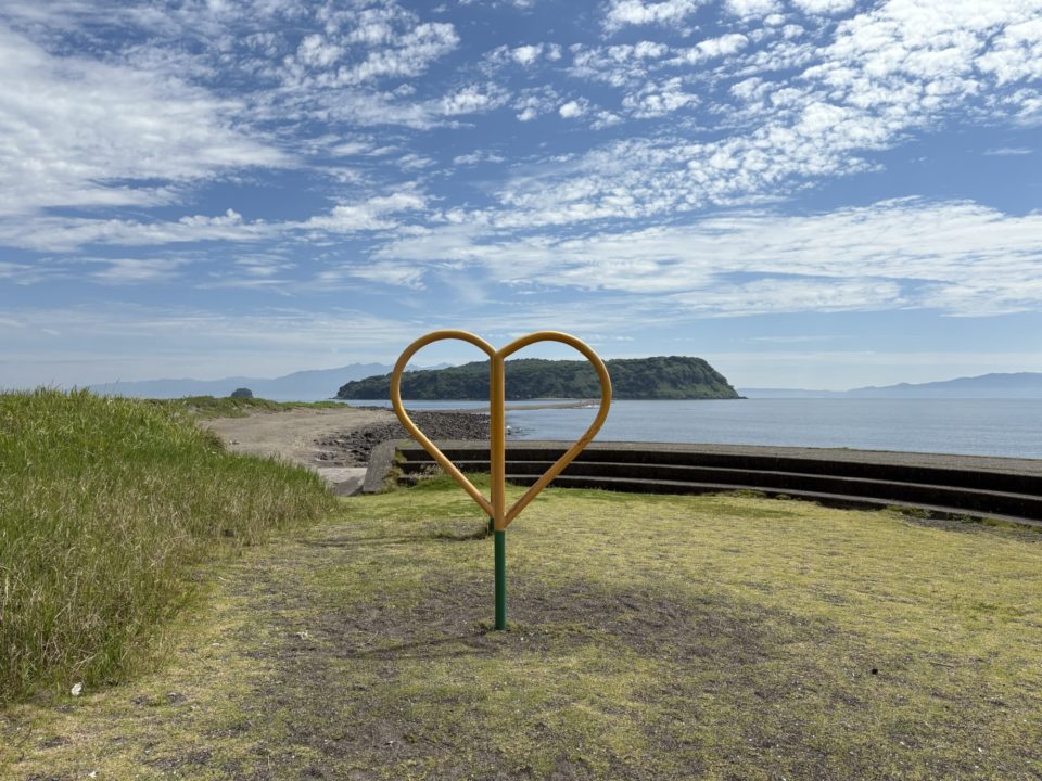 ★「知林ヶ島（ちりんがしま）」＠鹿児島県指宿市 渡れる日・時間帯が限られた島