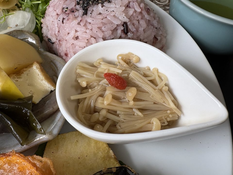 ★桜島オススメカフェランチ!「カフェしらはま」写真付きレビュー 完全オーガニック 鹿児島旅行 おすすめ cafeしらはま