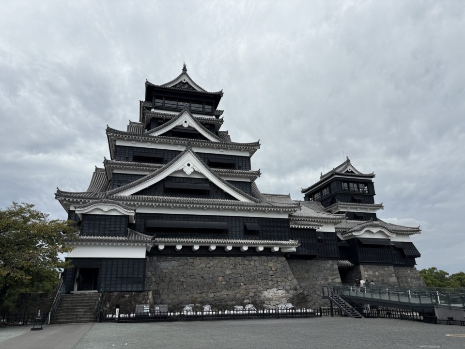 ★熊本城の圧倒的な広さと存在感にビックリ！地震の被害もうかがえる 熊本旅行で行くべき場所