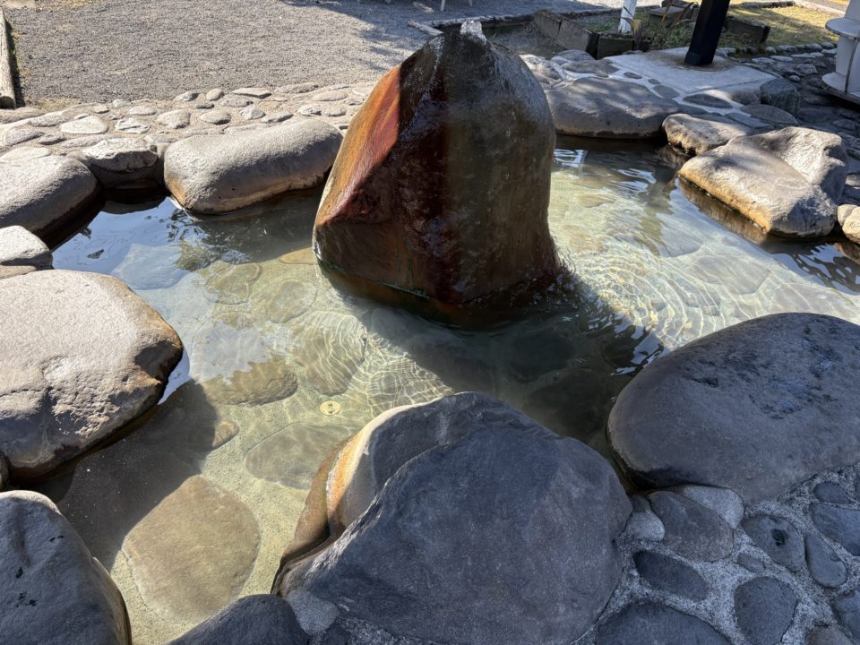 ★霧島神宮駅前 足湯「きりしま足美の湯」写真付きレビュー 駐車場・トイレ・駅周辺情報も！ 鹿児島旅行