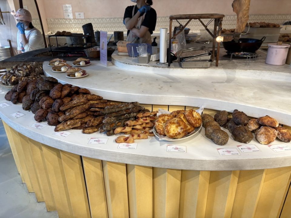 ダコメッカ(DACOMECCA)/モーニング後のテイクアウトパンのご紹介 福岡・博多