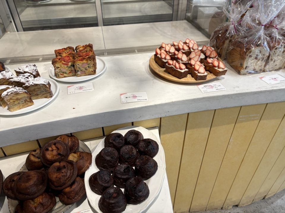 ダコメッカ(DACOMECCA)/モーニング後のテイクアウトパンのご紹介 福岡・博多