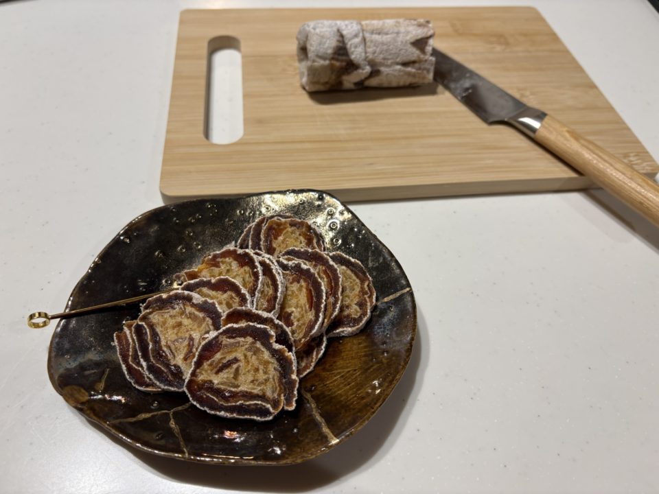 手土産・プレゼントにもオススメ！奈良県のおいしい和菓子スイーツ「柿寿賀」日持ちもします。目上の方にも