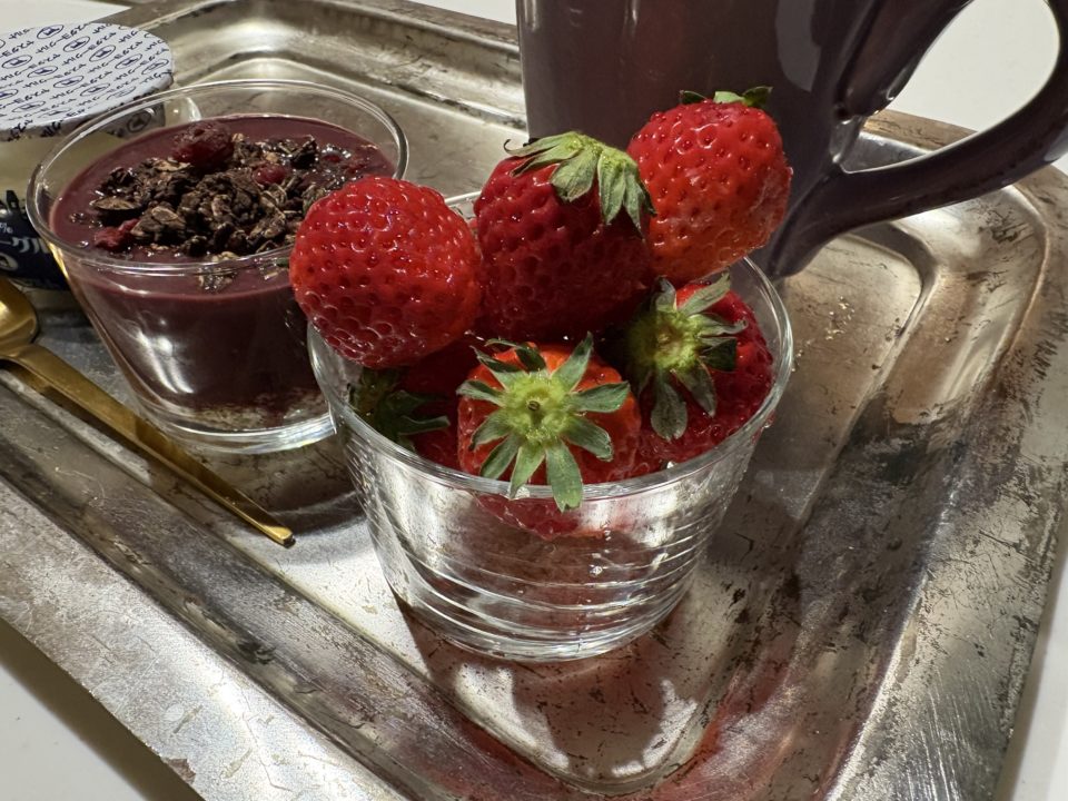 カフェ気分を味わえる、シンプルなのに洗練されたデザインのグラス「ボデガ500」カップ