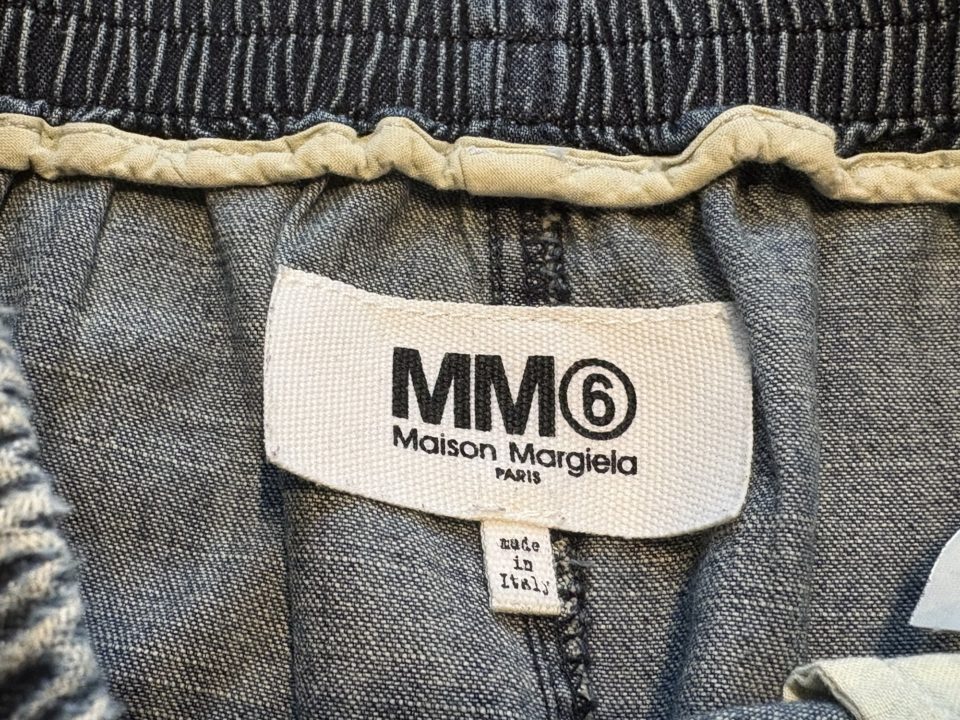 履きやすくて楽!しかもオシャレな「MM6 Maison Margiela(エムエム6 メゾンマルジェラ)デニム」 古着屋さん戦利品 ジーンズ ジーパン レディース ウエストゴム 写真