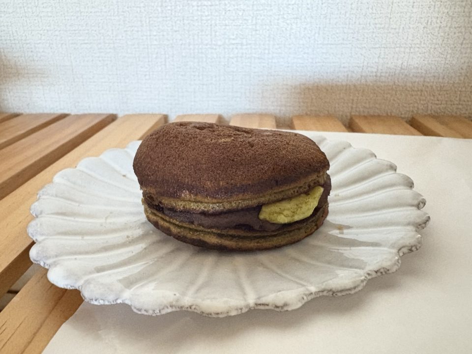 梅月堂@鹿児島でテイクアウト！スペシャリテの「ラムドラ」「ぬれどら焼きプレミアム」季節限定商品も！ 店舗 メニュー 和菓子 本店 湯の元せんべい 写真「おとなの愛用品・定番品」フリーマーケット、古着屋、フリマアプリ、リサイクル大好き♪お得に大好きなモノを手に入れて、好きなモノだけに囲まれて暮らすことに憧れる大人（おとな）の、愛用品、定番品や、興味津々なことを紹介するサイト