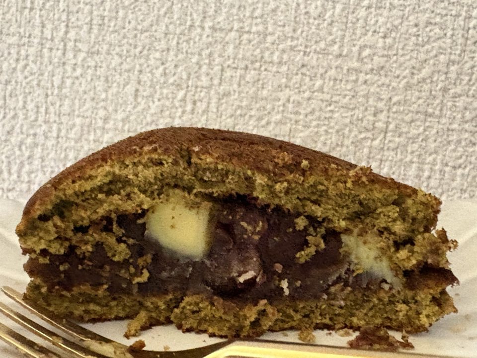 梅月堂@鹿児島でテイクアウト！スペシャリテの「ラムドラ」「ぬれどら焼きプレミアム」季節限定商品も！ 店舗 メニュー 和菓子 本店 湯の元せんべい 写真「おとなの愛用品・定番品」フリーマーケット、古着屋、フリマアプリ、リサイクル大好き♪お得に大好きなモノを手に入れて、好きなモノだけに囲まれて暮らすことに憧れる大人（おとな）の、愛用品、定番品や、興味津々なことを紹介するサイト